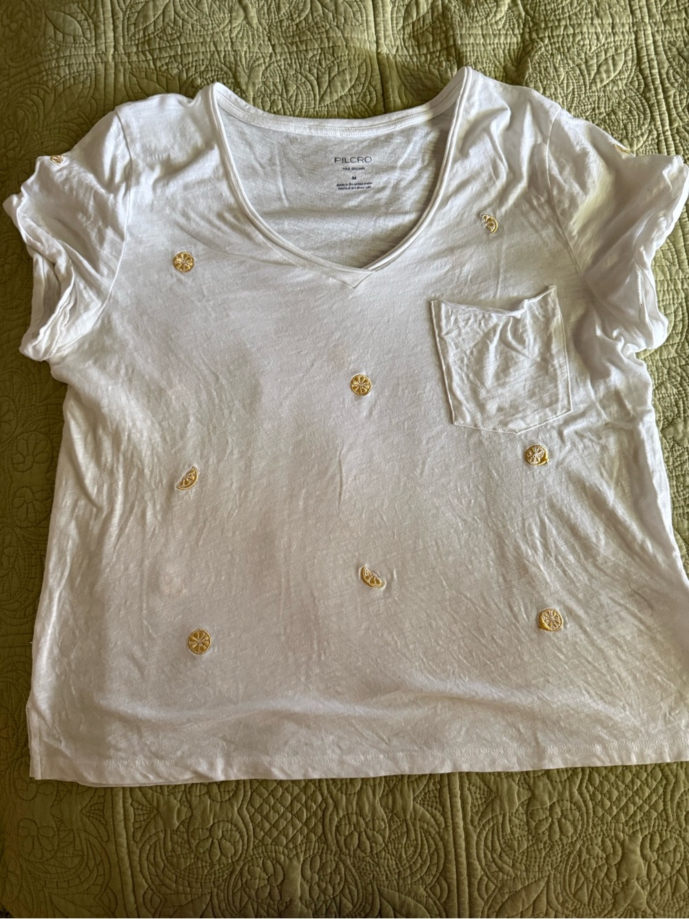 Pilcro Quinn Embroidered Lemons White V-Neck Tee